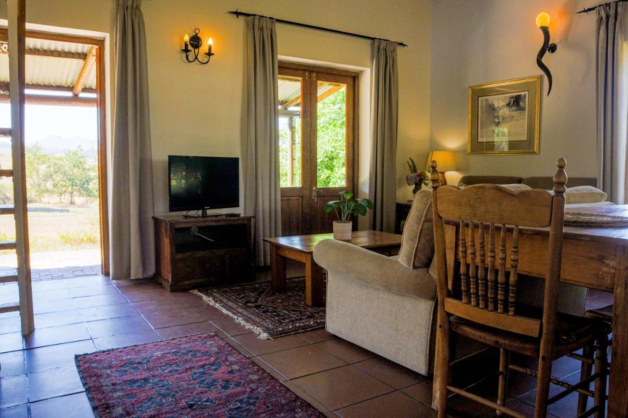 Zebra Cottage And Lodge Стелленбос Екстер'єр фото
